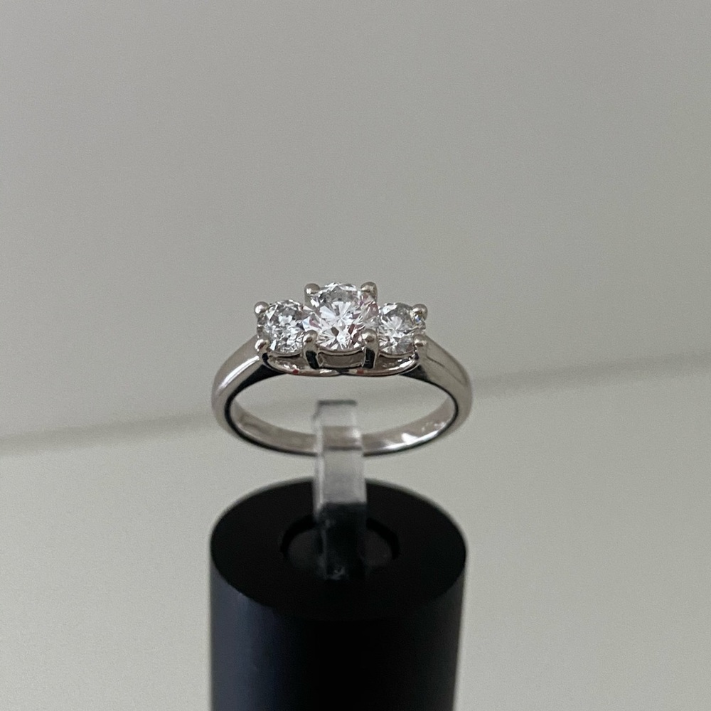 14k 3 stone diamond engagement ring